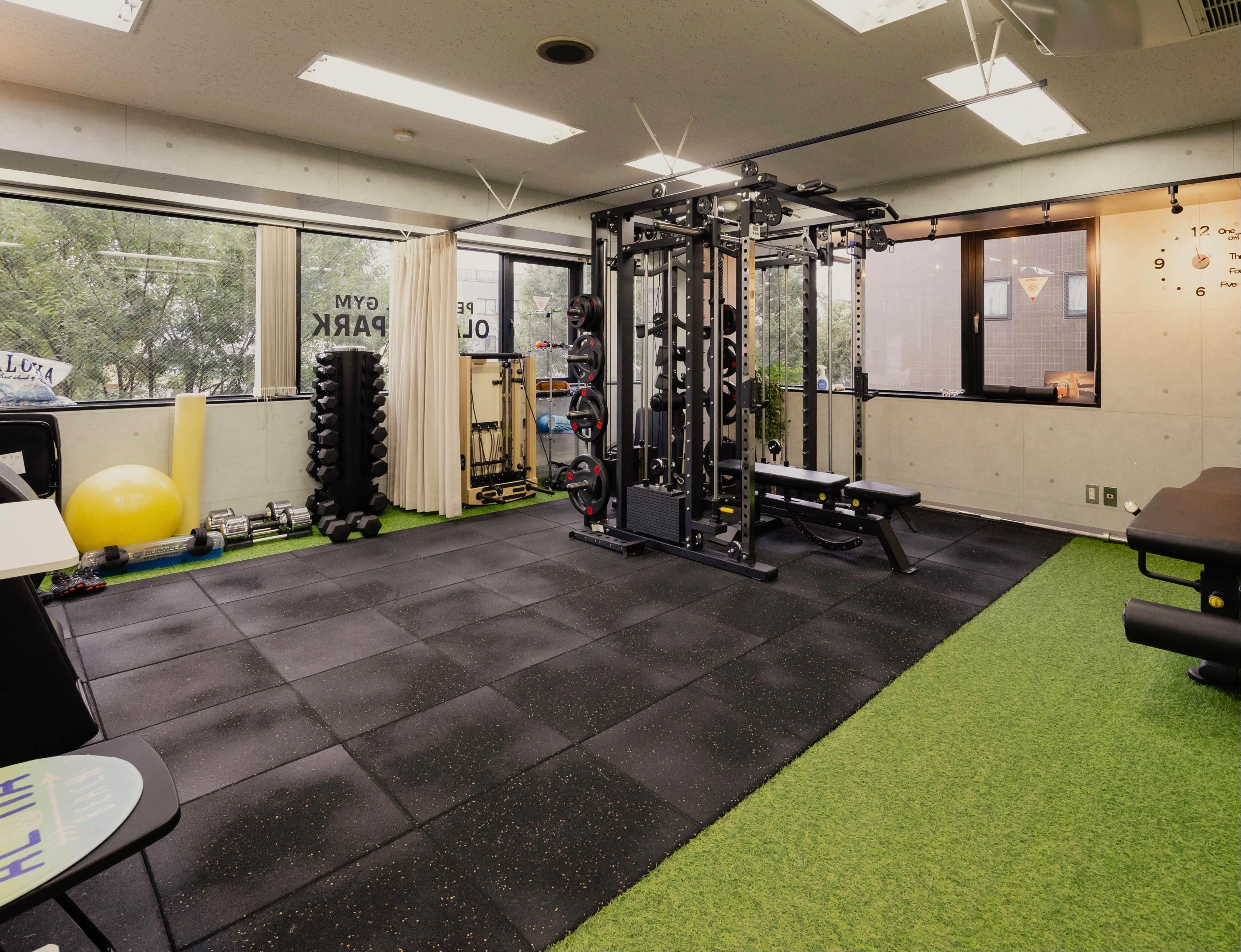 PERSONAL GYM OLALOA PARK 東中野