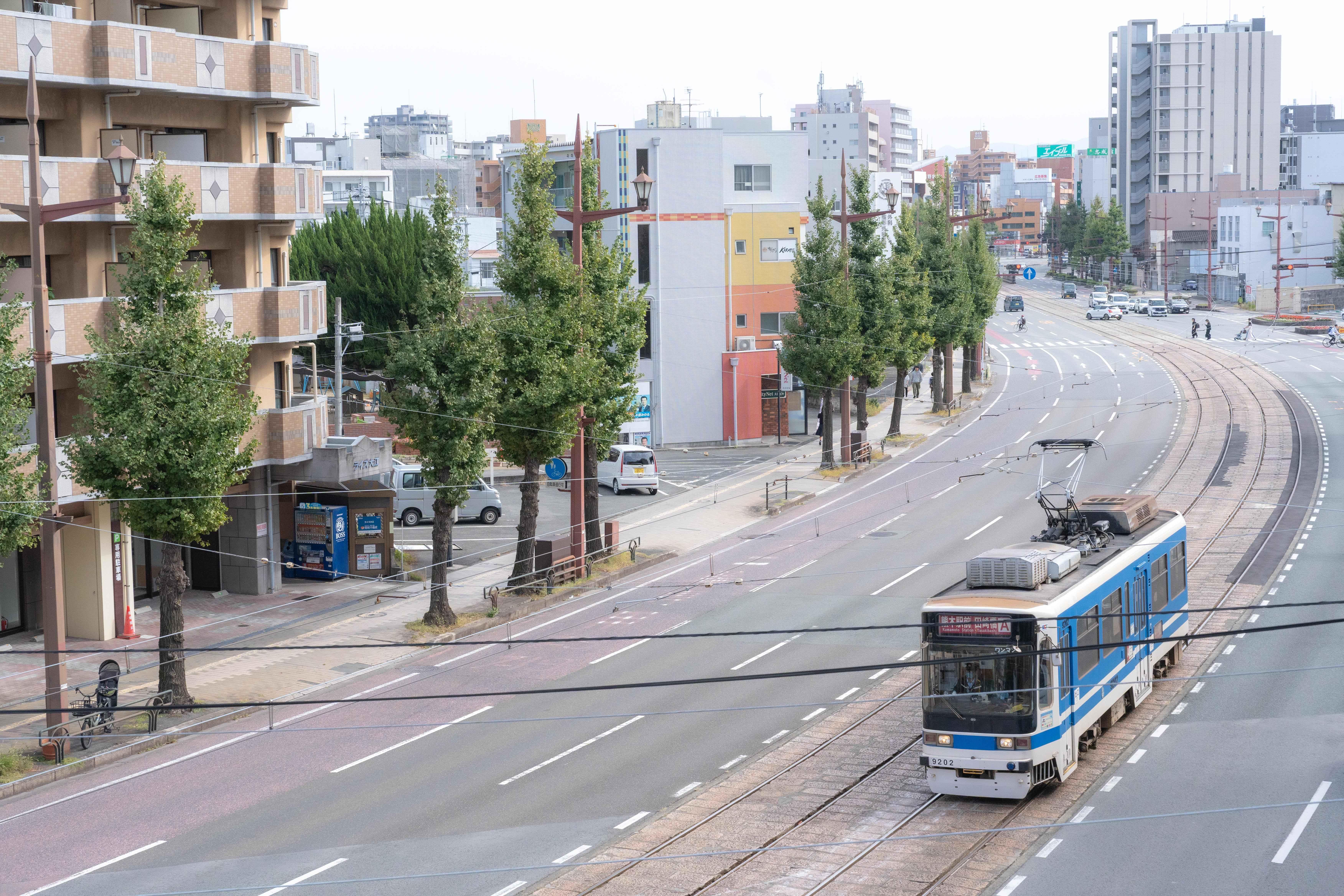 セブンカラーズアーティスト熊本校　熊本市中央区