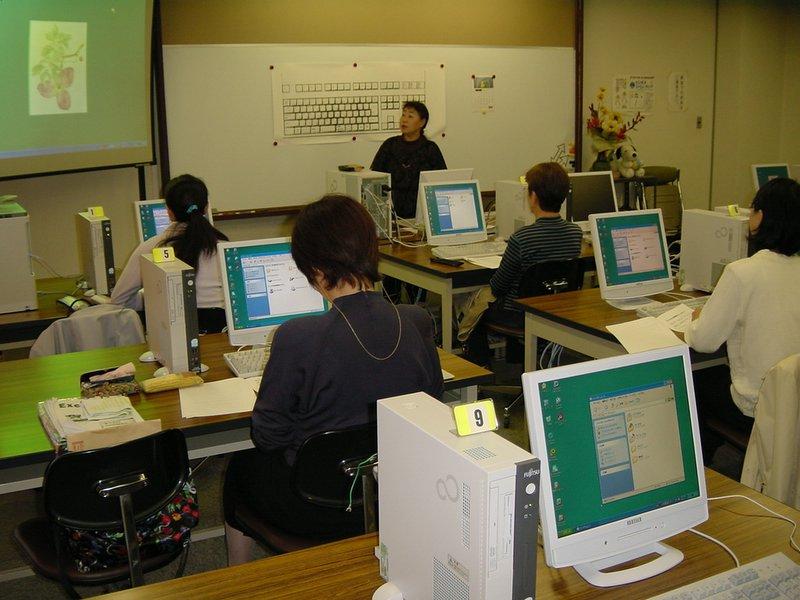 ラボール学園（社団法人京都勤労者学園）