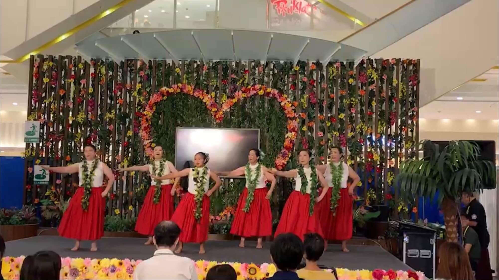 POʻE HULA HOALOHA