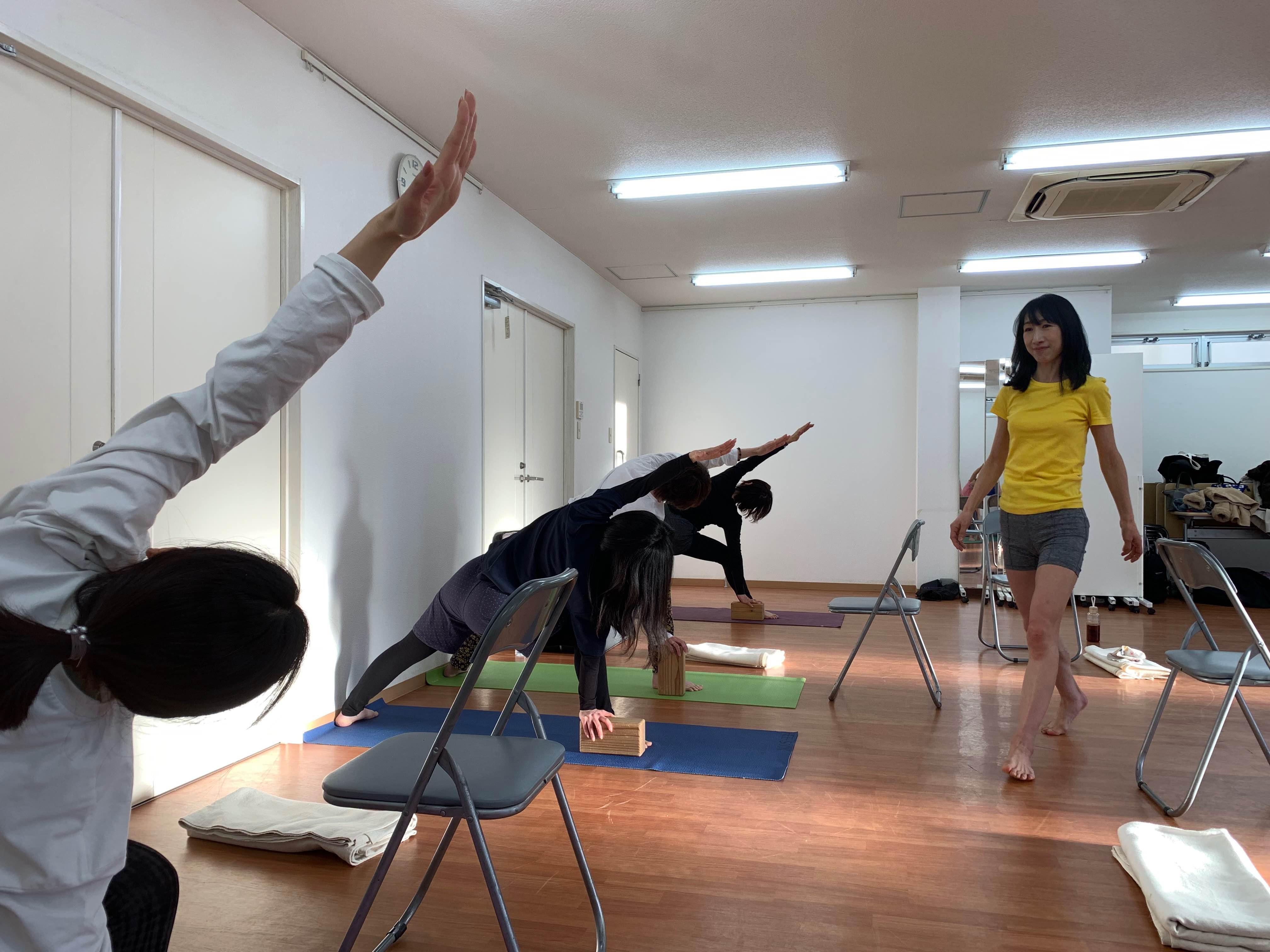 埼玉県　越谷市　ヨガ教室　