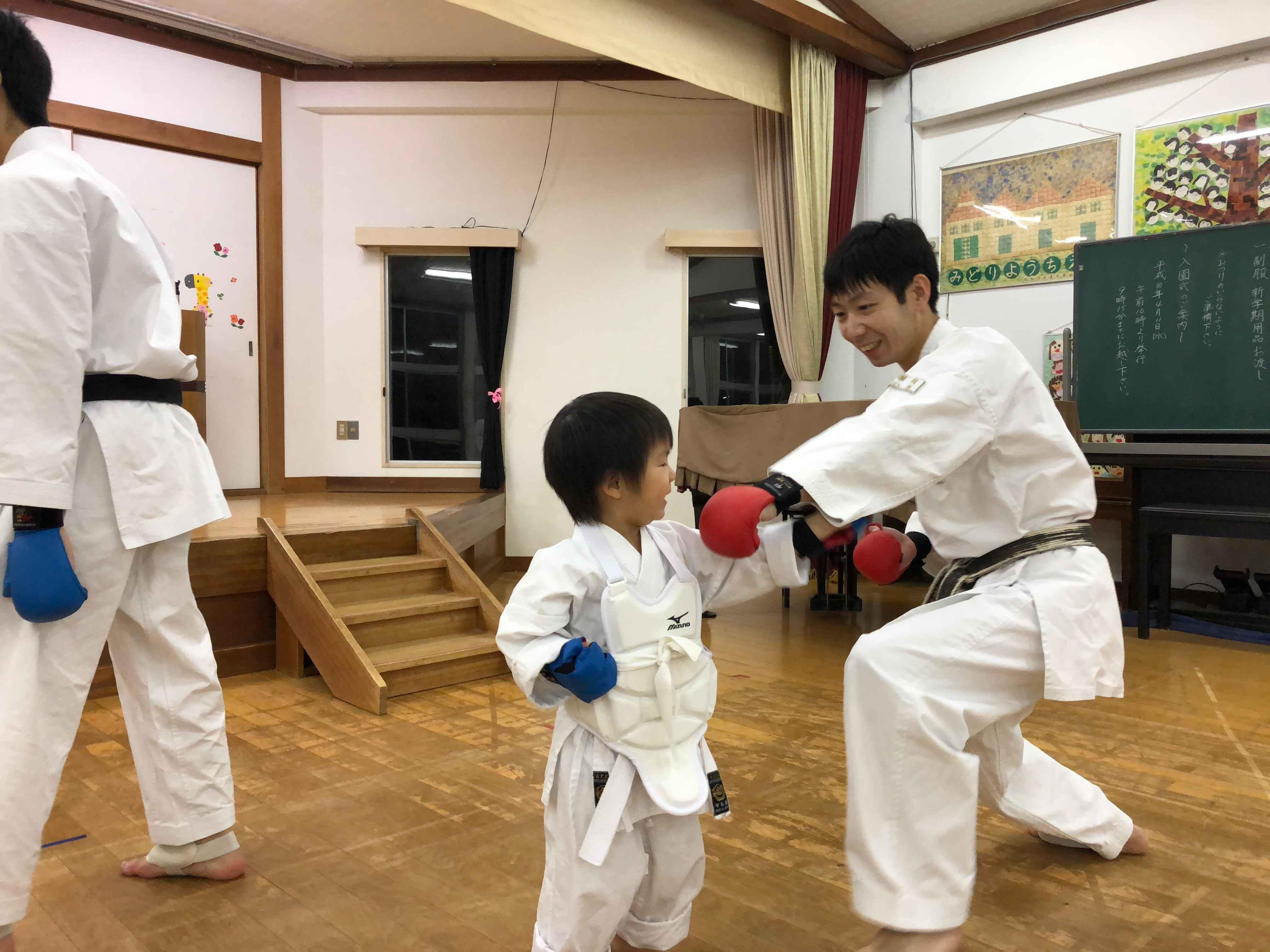 草野派糸東流拳法空手道会　河瀬道場