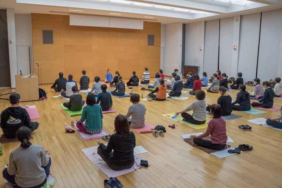 MOON LOTUS YOGA(ムーンロータスヨガ)