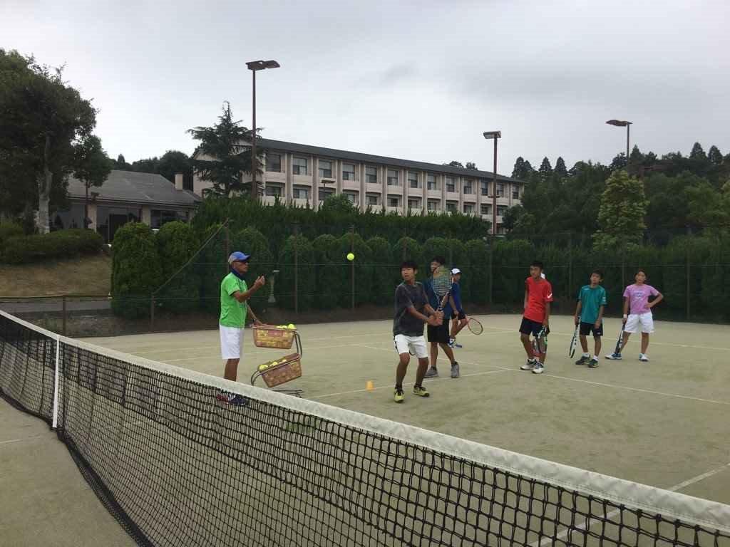 三笠テニススクール