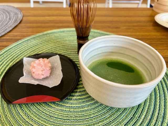 初心者向け テーブルの茶道教室 (武者小路千家)