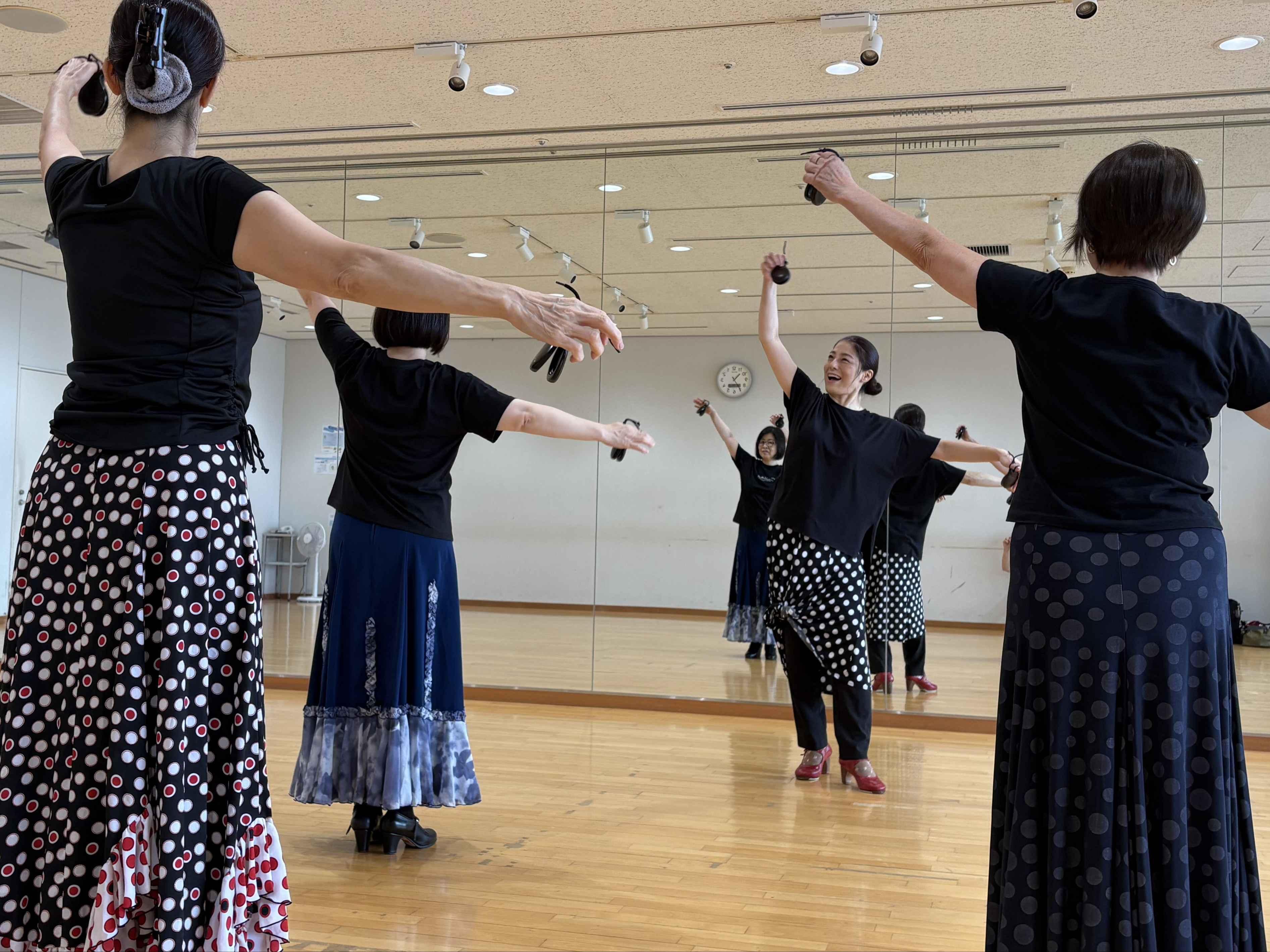 フラメンコサークル・エレガンシア