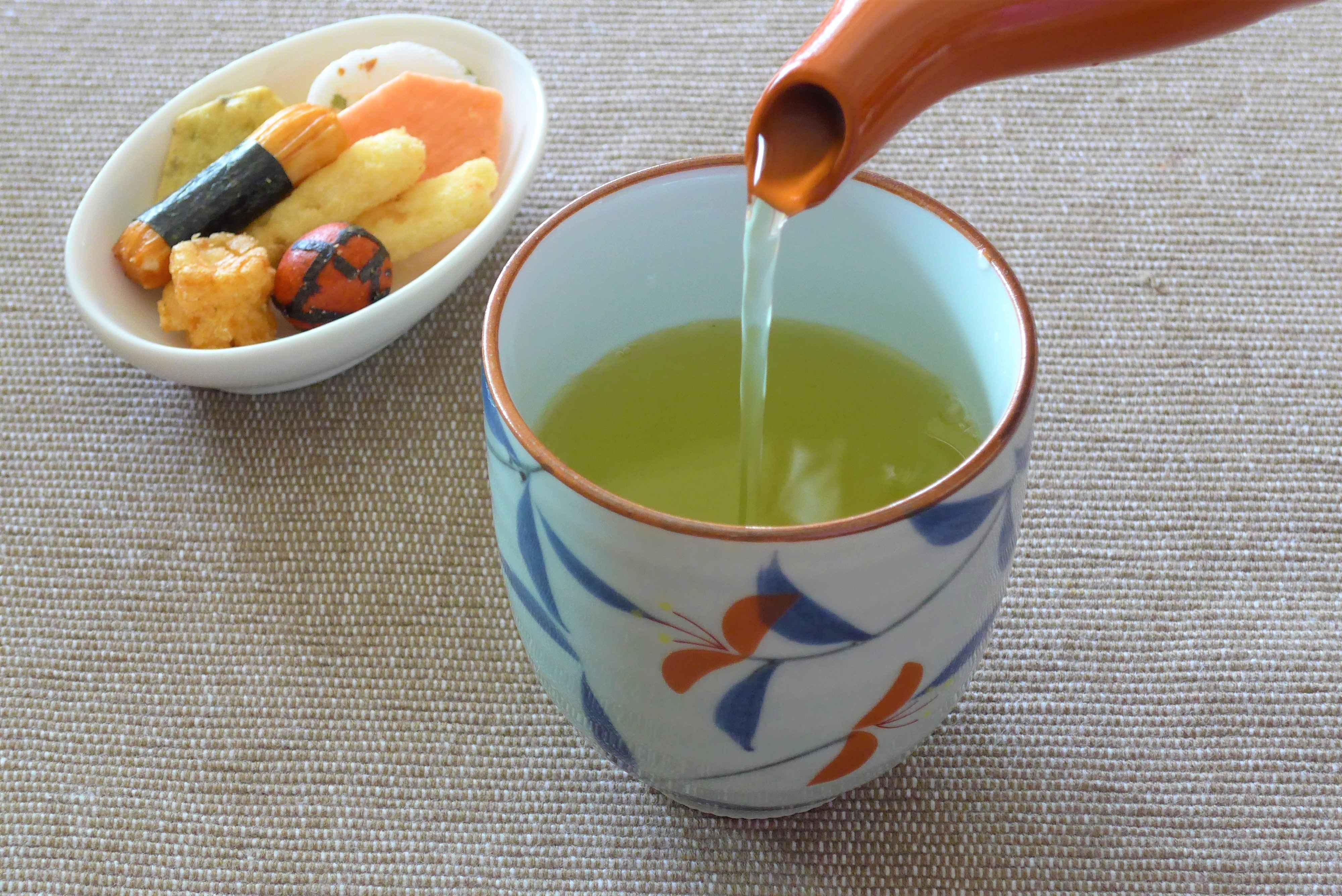 【初心者向け】急須で美味しい日本茶（煎茶）を淹れる×水出し冷茶の作り方