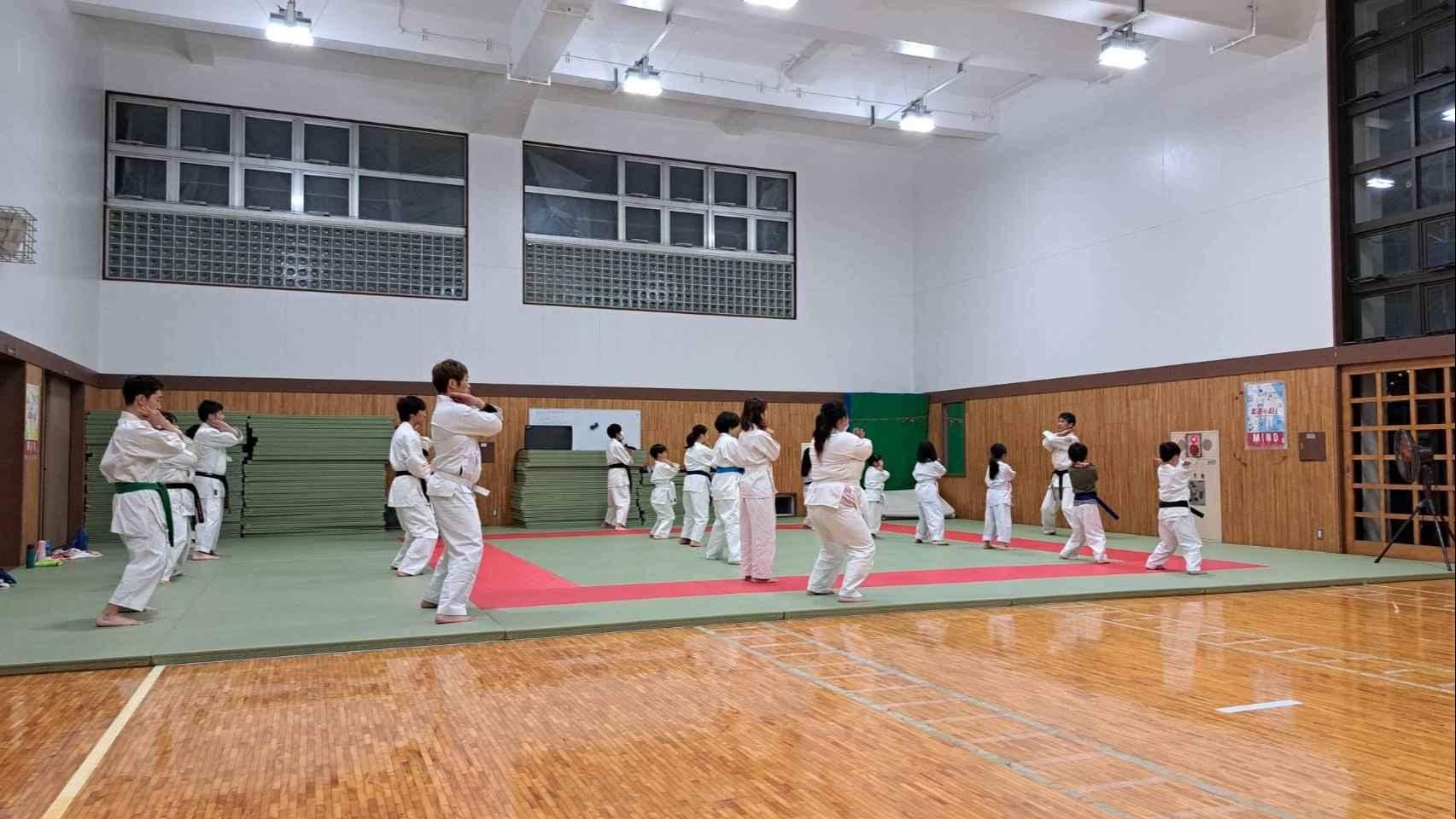 【空手教室】金井空手道場