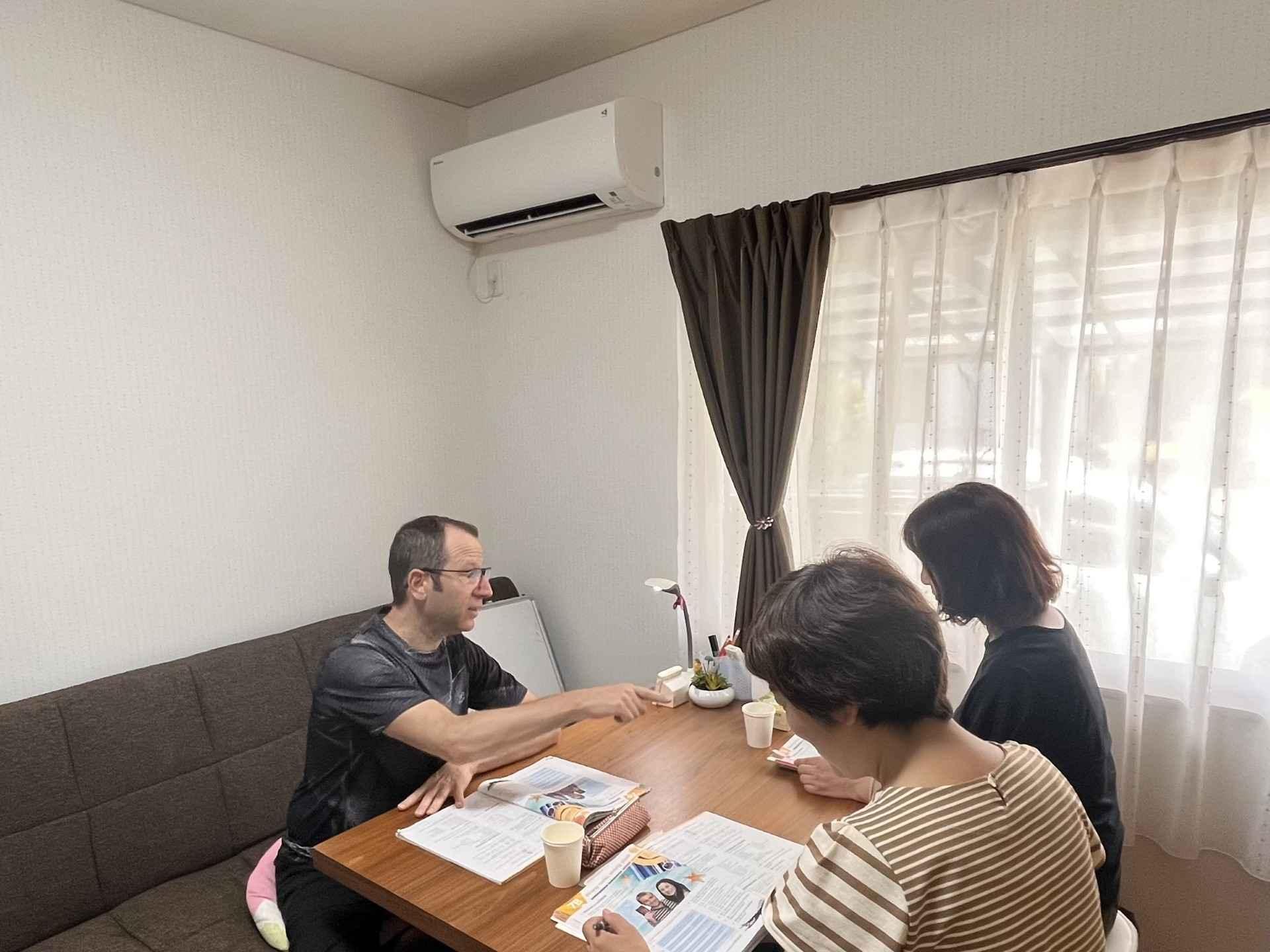 英語・スペイン語のレッスン