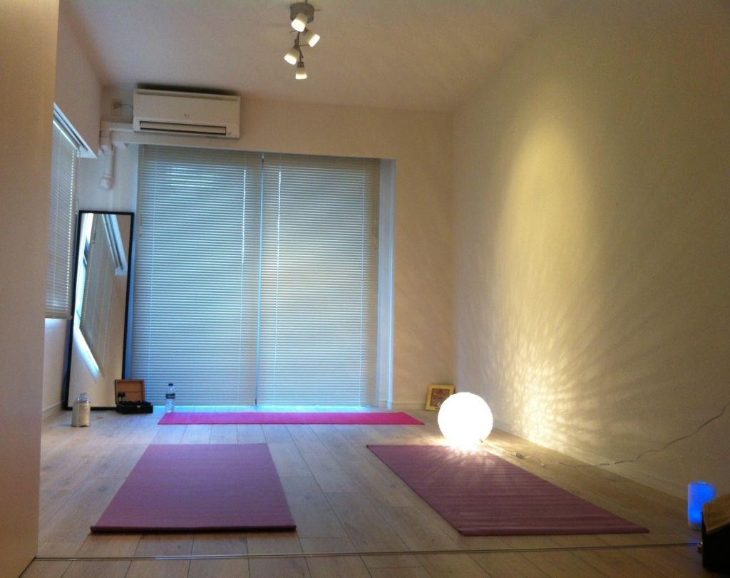 Aroma&Yoga Room Aroma-yo～アロマヨガ&手作りアロマ教室～