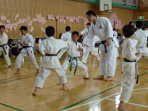 （公財）全日本空手道連盟 剛柔流拳心会 にじゅく・水元体育館・町屋高齢者センター