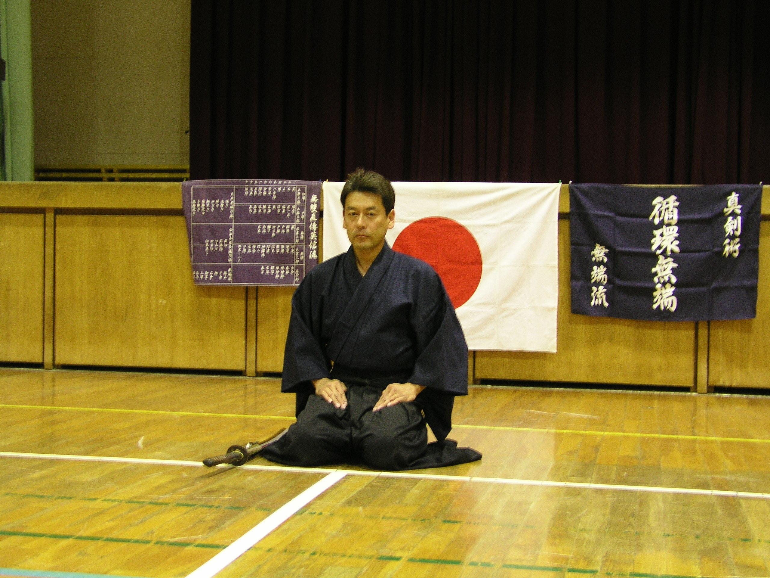 居合道　和泉市　基道館　「萬重関塾/虎乱洞」