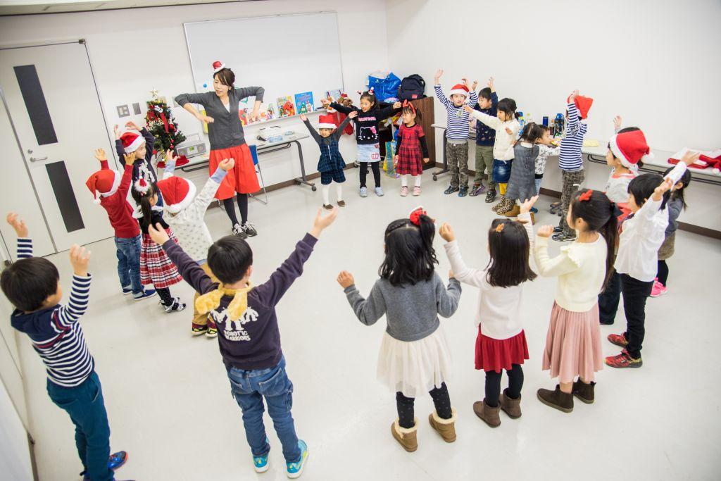 絵本を使って親子で英語レッスン