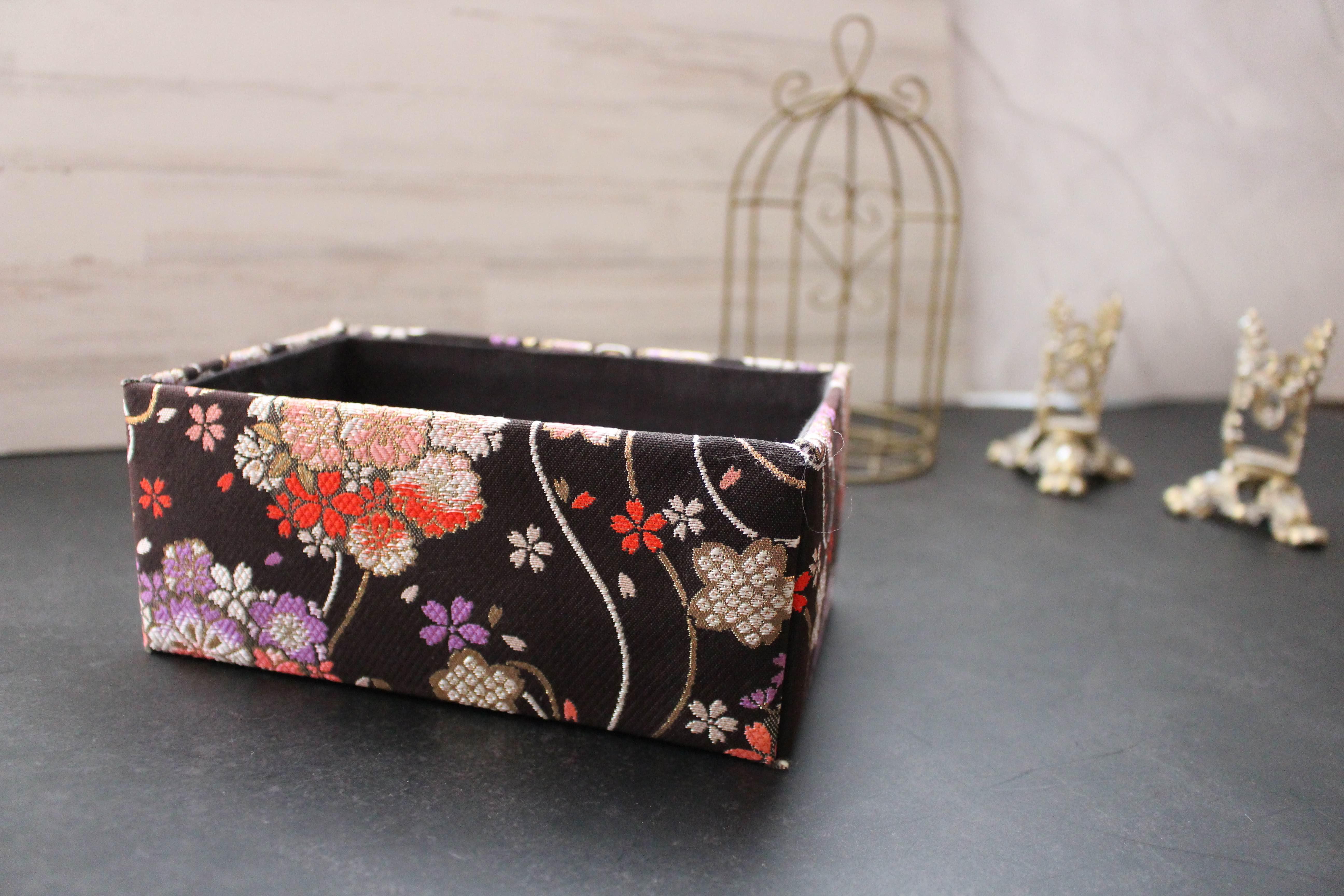 和モダンエレガンスカルトナージュ体験レッスン