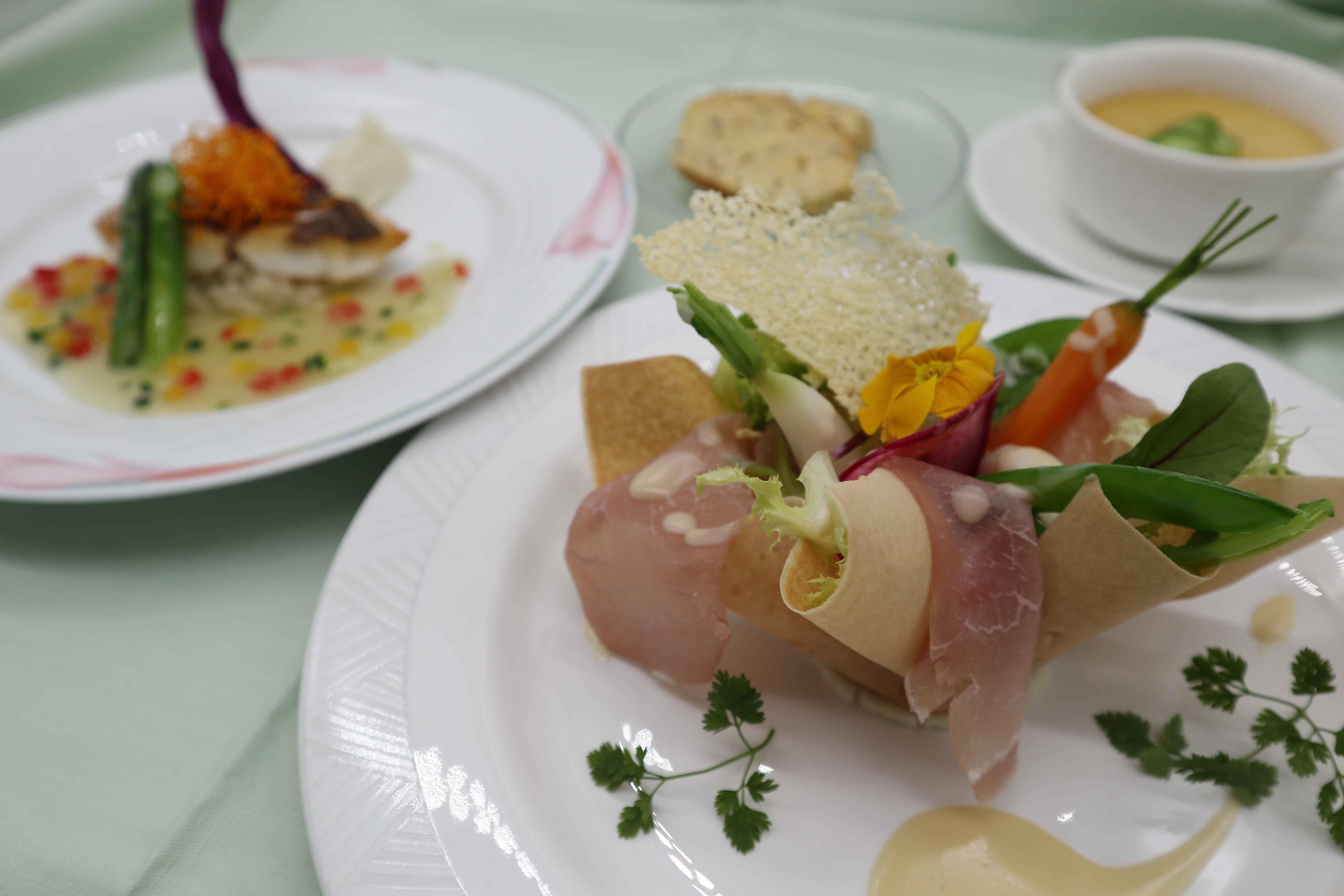 元ホテルオークラ東京ベイのグランシェフから学ぶ「フランス料理教室」