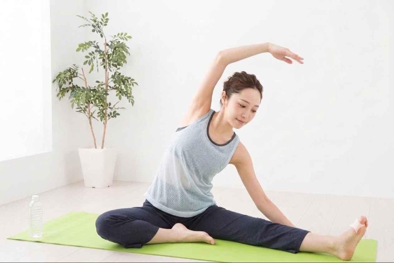 三浦 舞子先生の大人のバレエ・ストレッチ