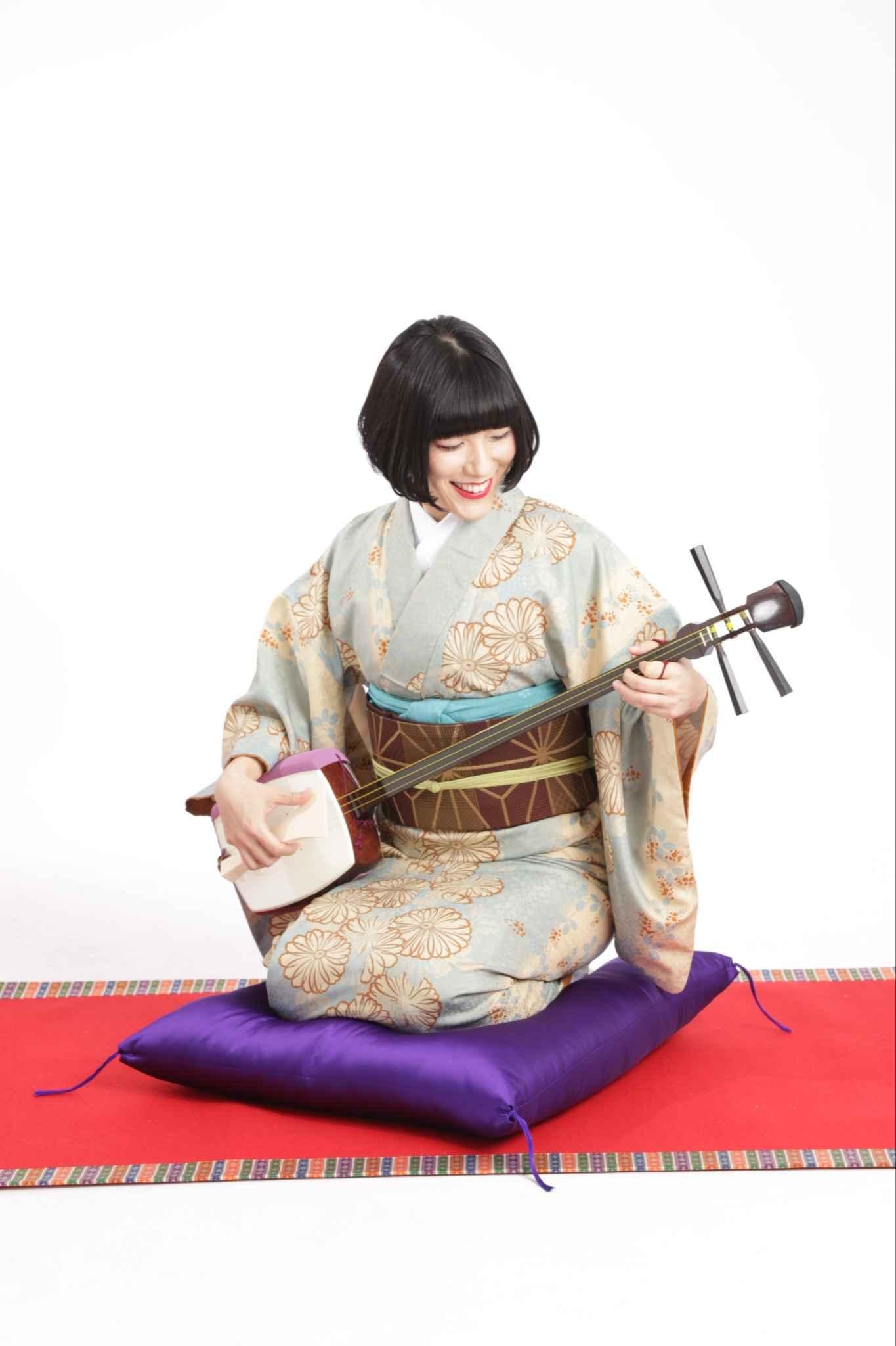 端唄・三味線教室 端唄根岸 師範名取 根岸悦葉