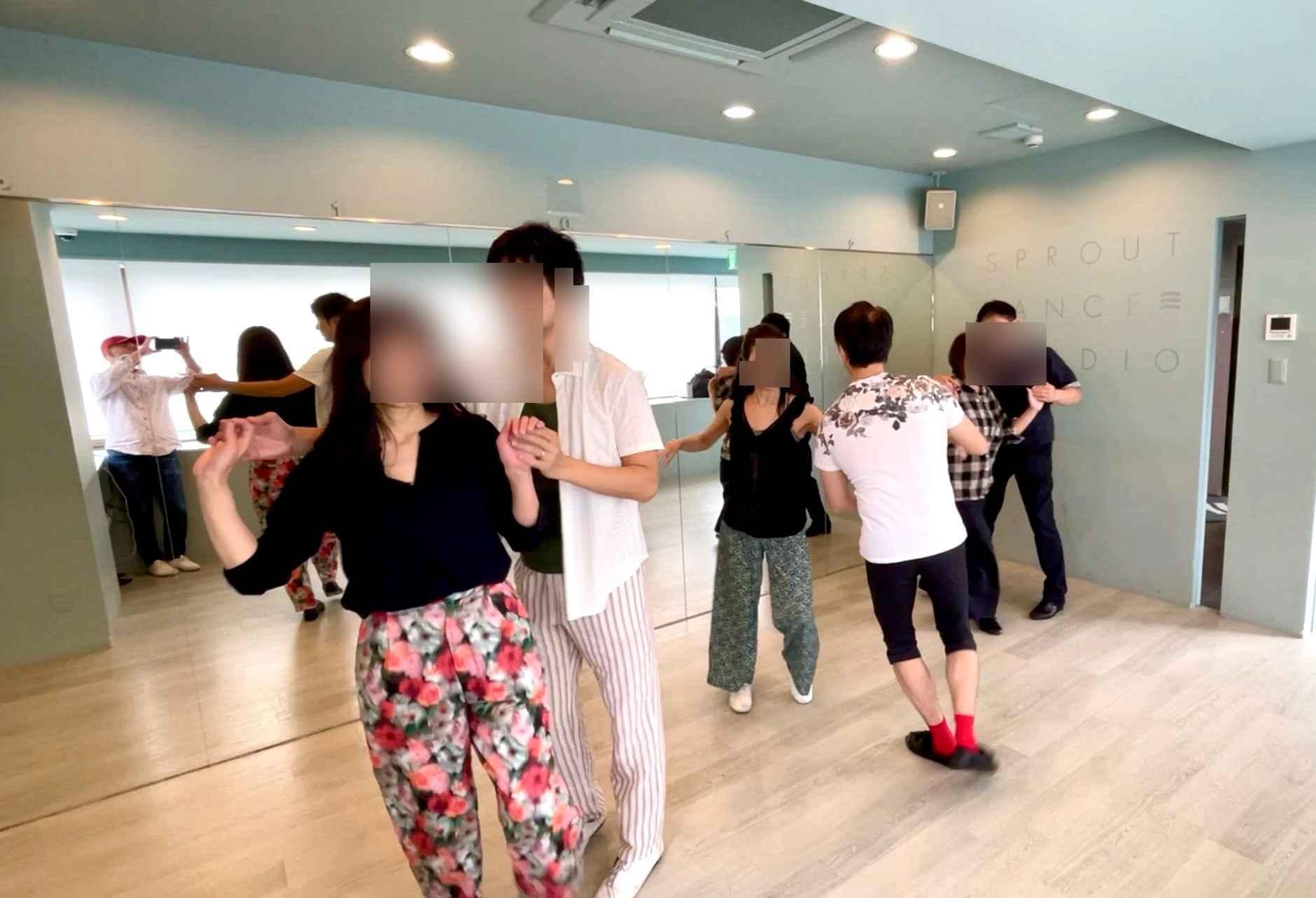 ラ　クラーベダンススタジオ