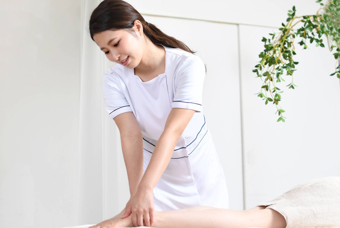 サロンで働く女性