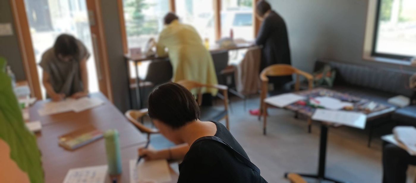この本の要約を書いている画像