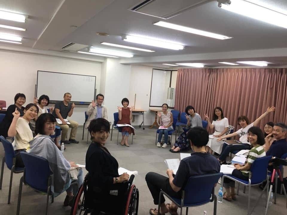 講座の様子の画像 笑顔の写真