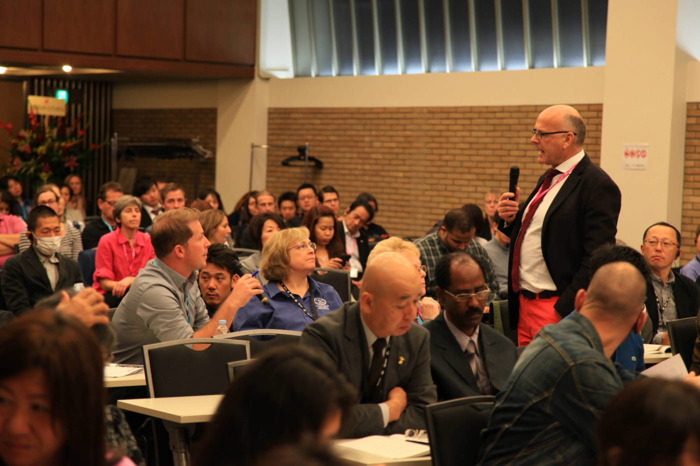 国際シンポジウムの様子