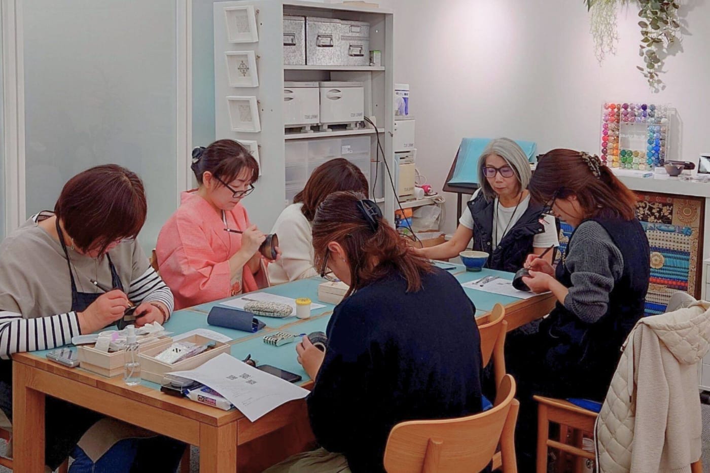 グルーデコ®の制作風景