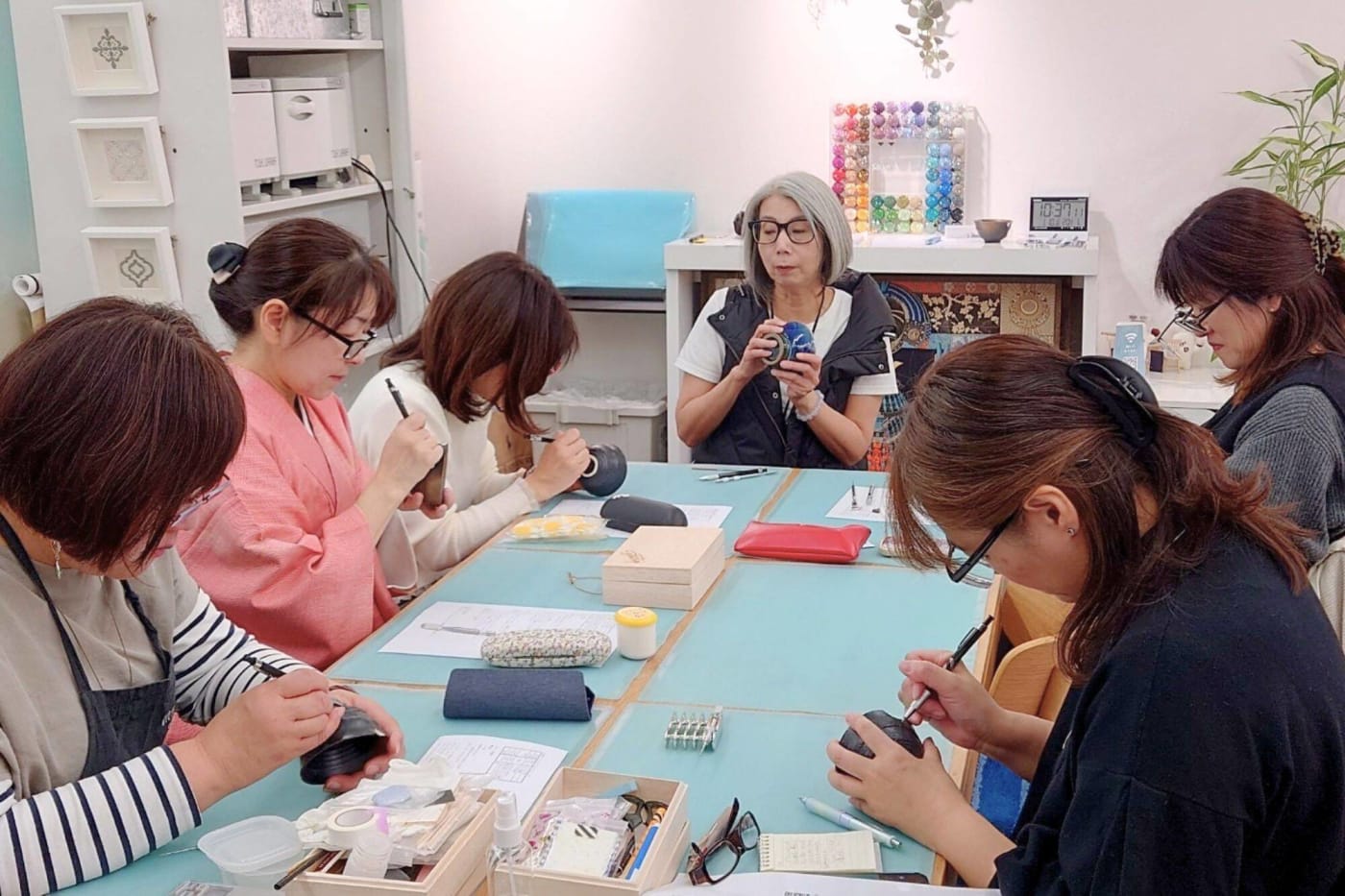 グルーデコ®の制作風景