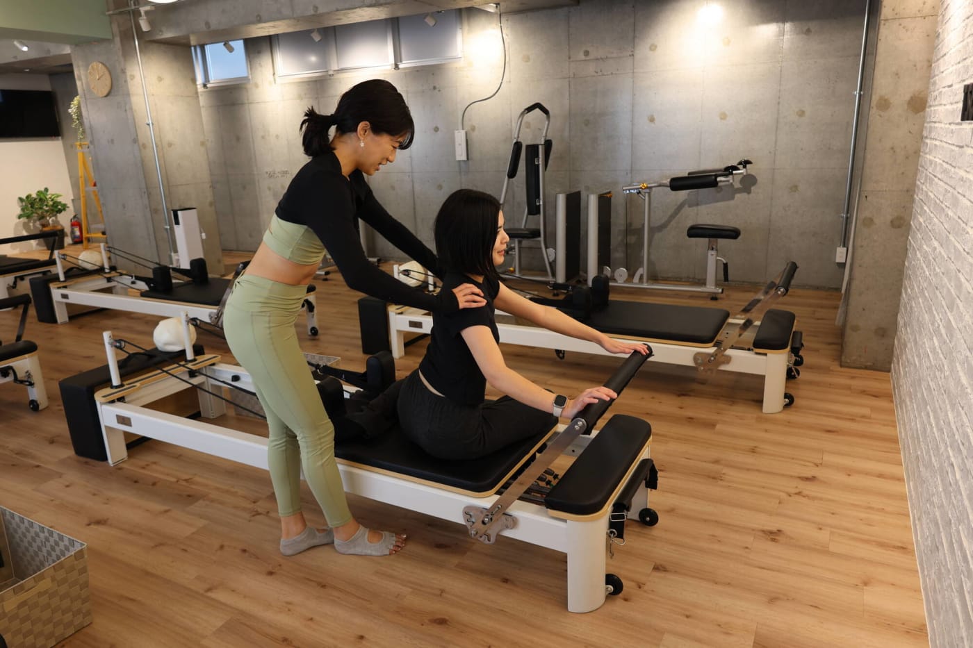 ピラティスで肩甲骨まわりがスッキリ